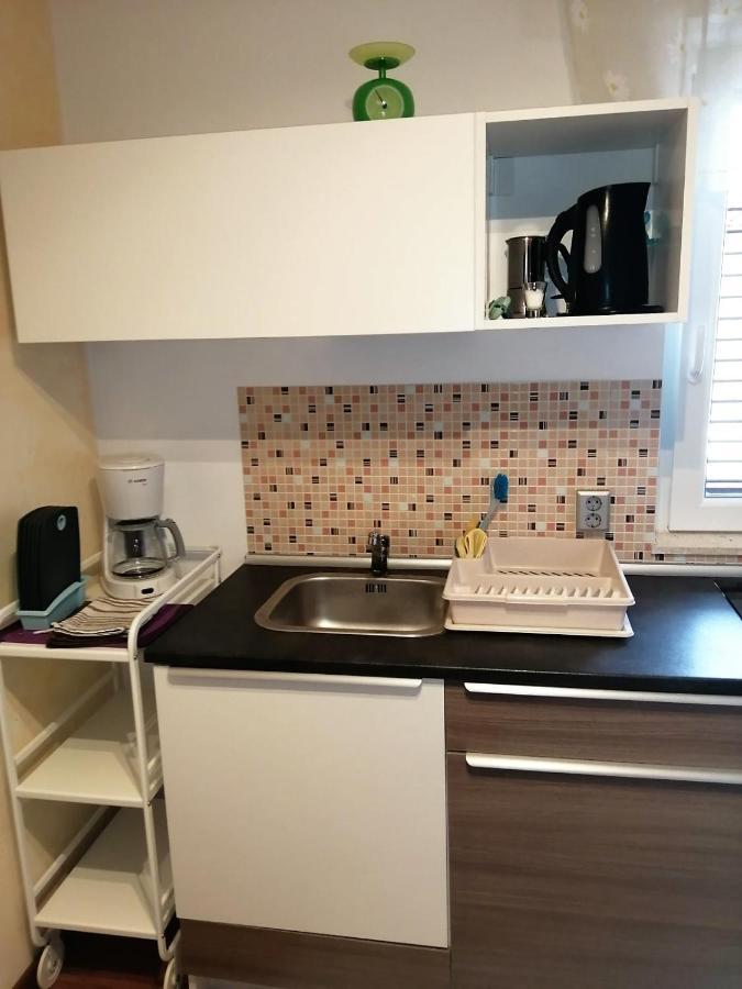 App Palcic K Apartment Новиград Екстериор снимка
